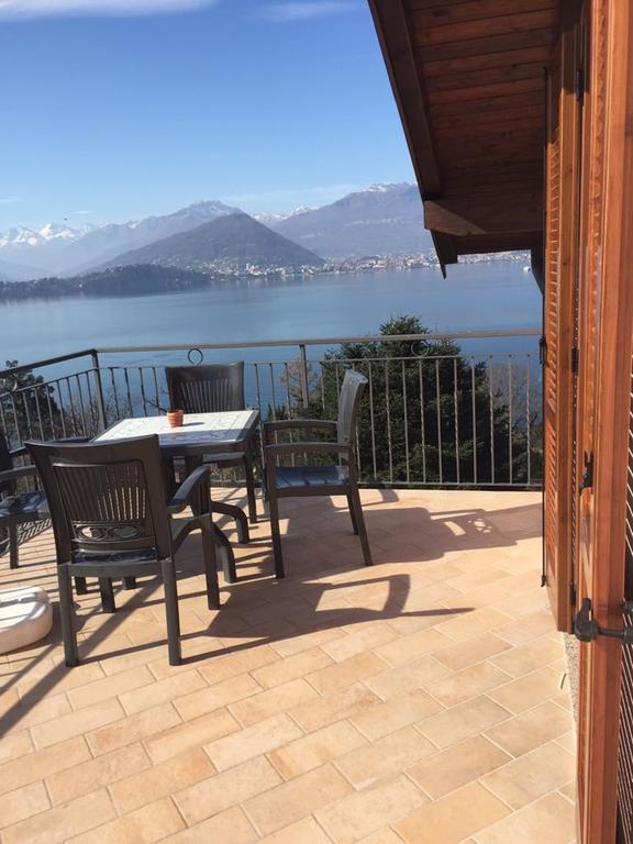 Ferienwohnung Apartment Laveno-Mombello Zewnętrze zdjęcie