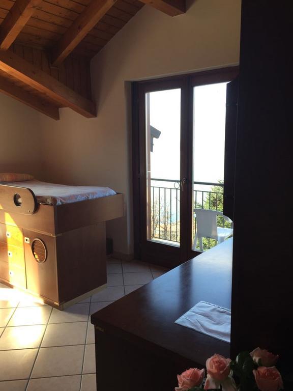Ferienwohnung Apartment Laveno-Mombello Zewnętrze zdjęcie